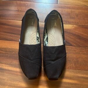 Black Toms